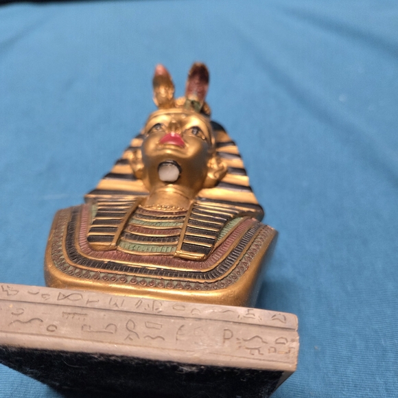 VTG Egyptian Statue Pharaoh King Tutankhamun Bust A.C.K Trading Co. 4" Tall - Picture 5 of 7